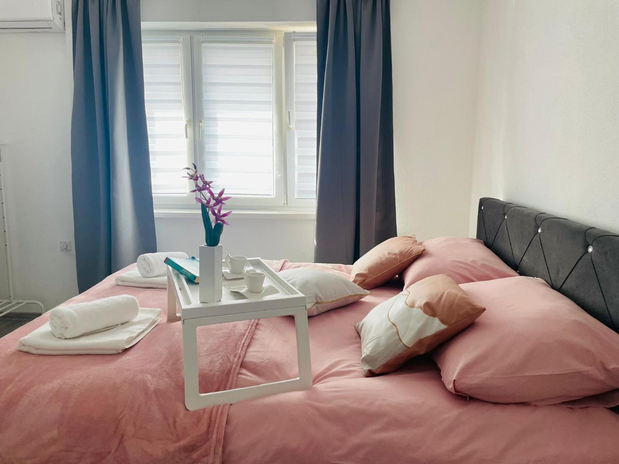 Apartment Zara Bihac Exterior photo