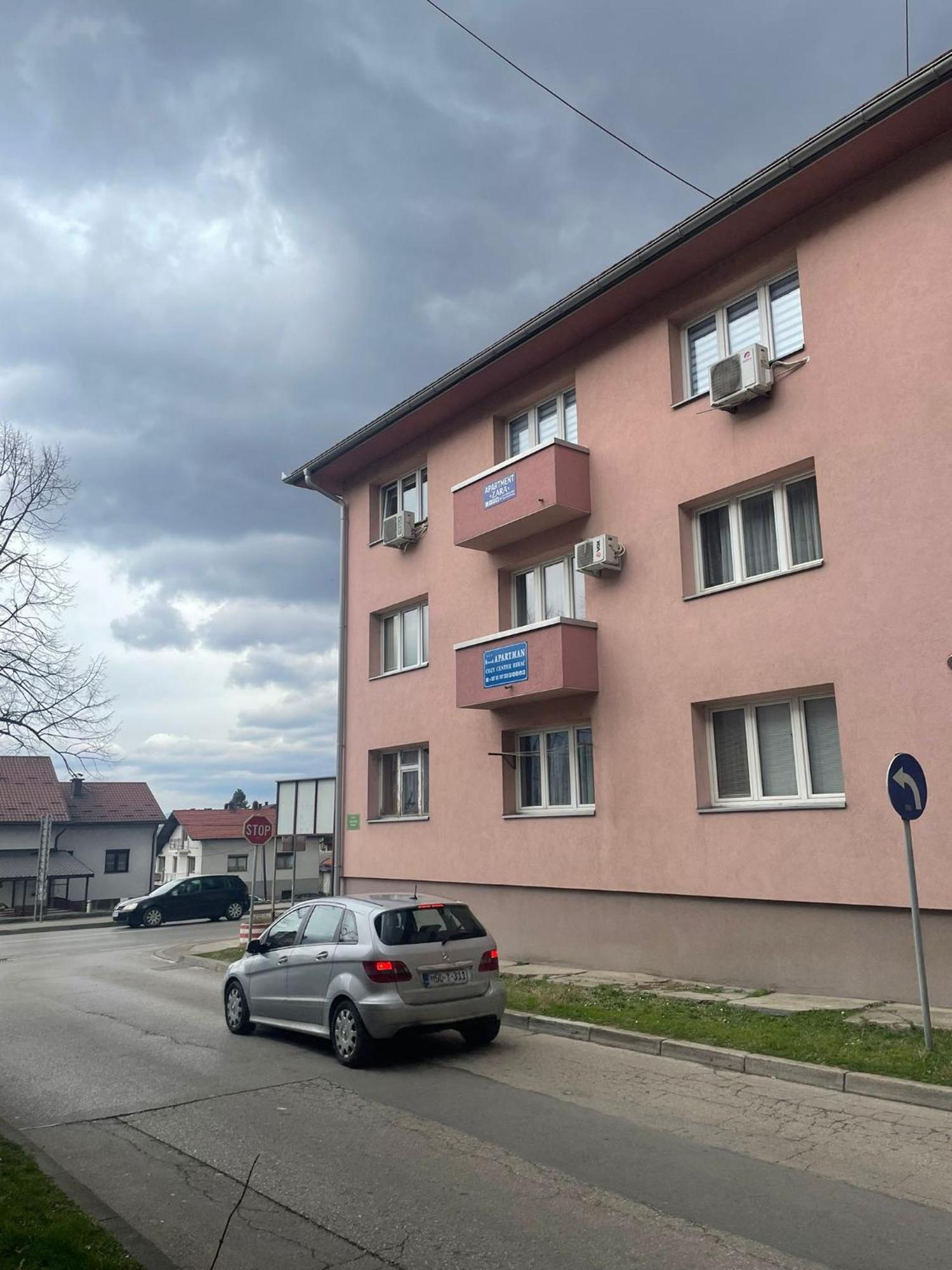Apartment Zara Bihac Exterior photo