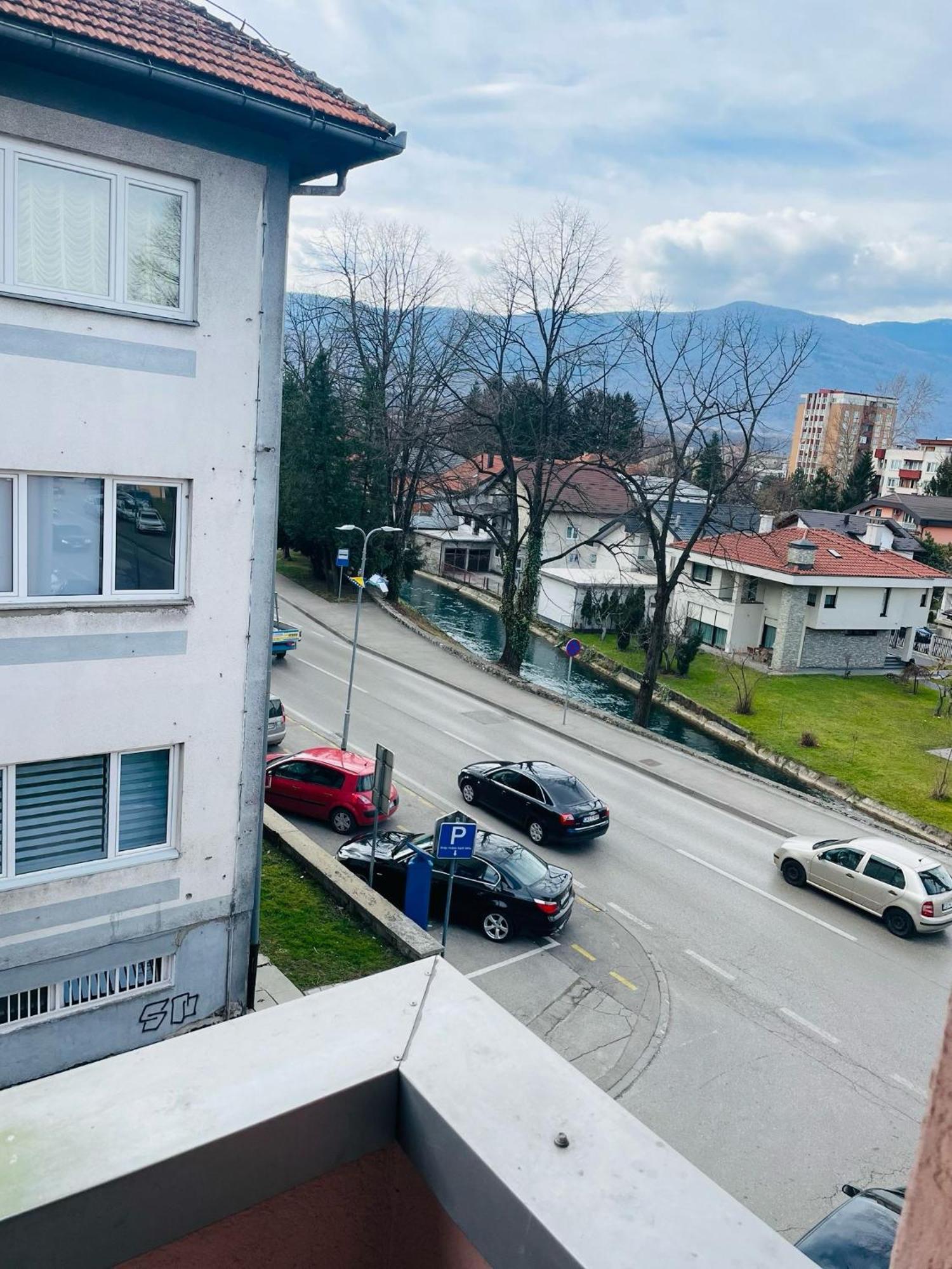 Apartment Zara Bihac Exterior photo